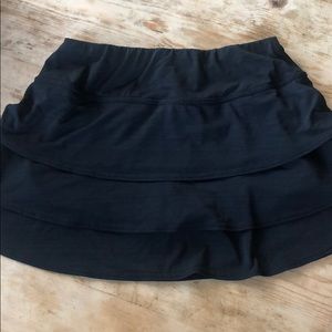 Athleta Skort 3 tier flounce Small Tennis